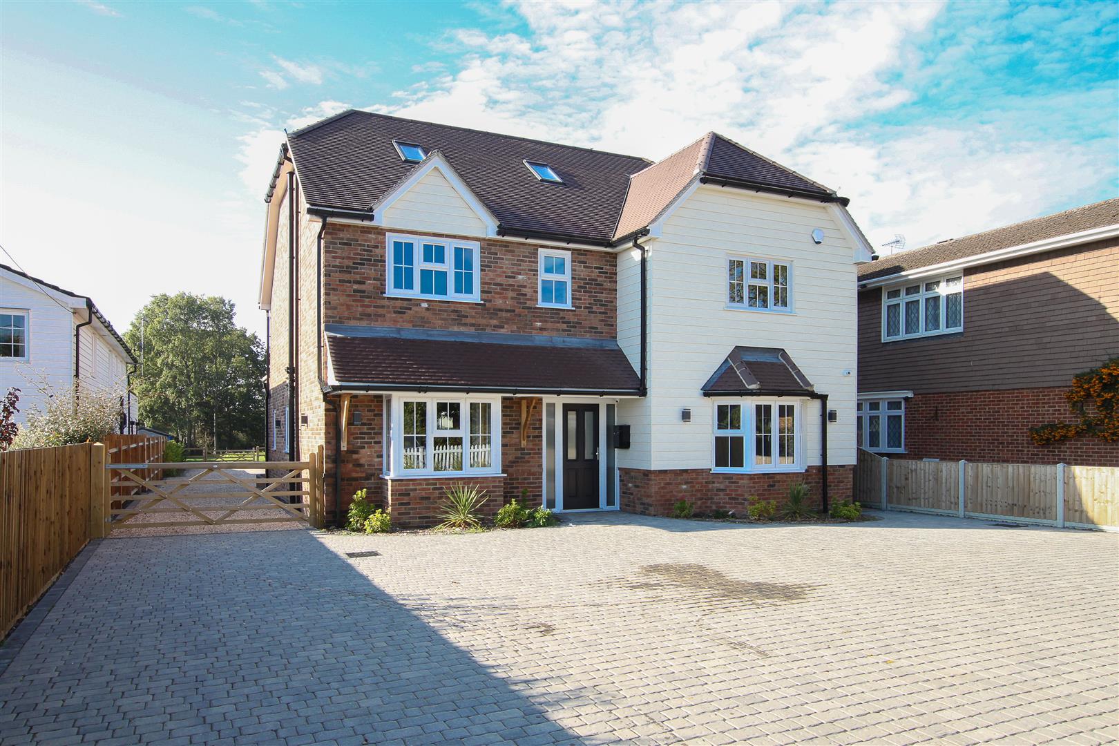 Wyatts Green, Brentwood Keith Ashton Signature Home Keith Ashton